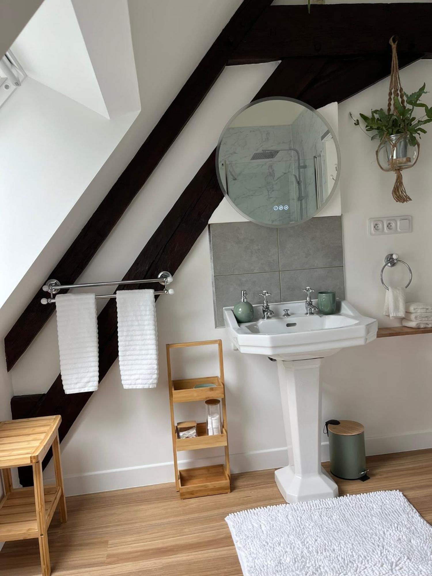 O2 Tours Bed & Breakfast Ourouer-les-Bourdelins Bagian luar foto