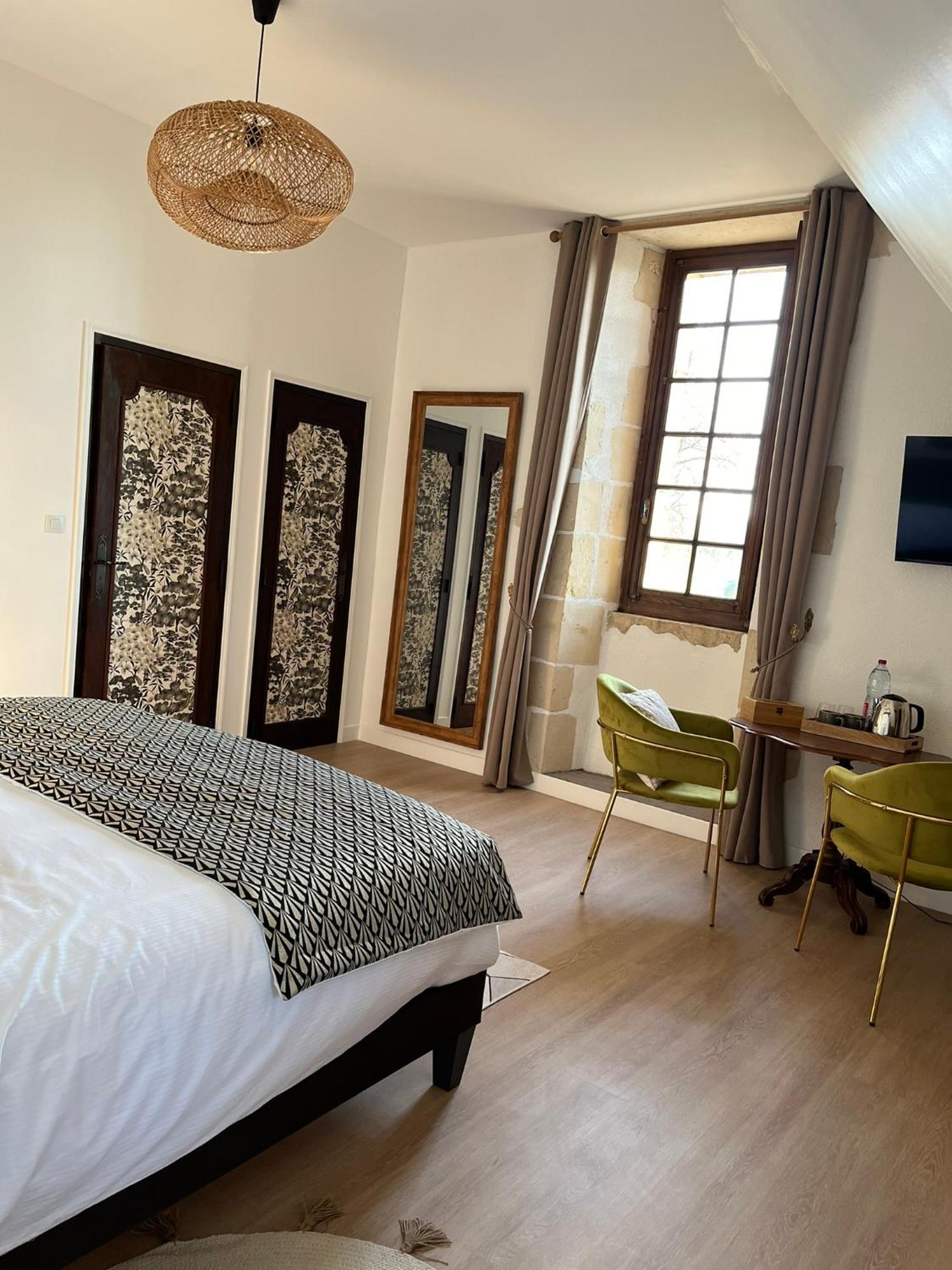 O2 Tours Bed & Breakfast Ourouer-les-Bourdelins Bagian luar foto